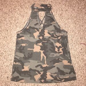sleeveless camo top